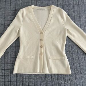 Abercrombie & Fitch Cream V-Neck Button Cardigan